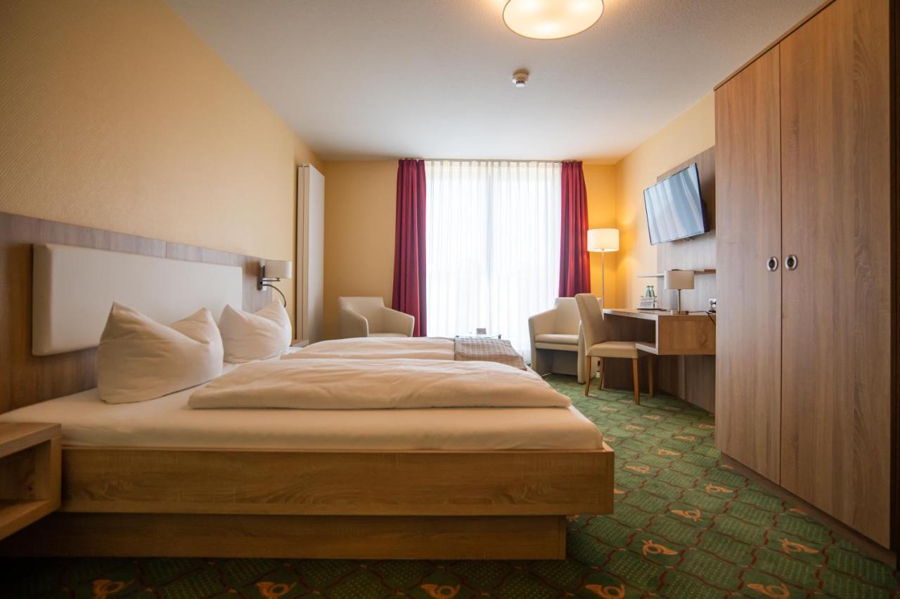 Hotel Garni Zur Alten Post Lembruch Exterior foto